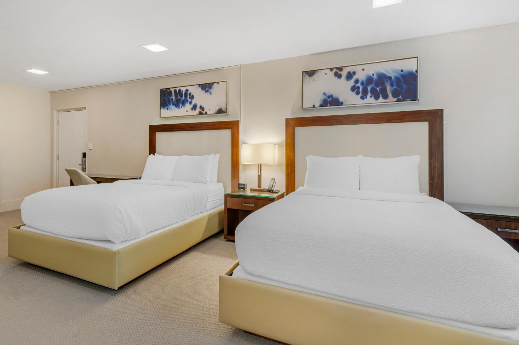 Downtown Dover Inn Bagian luar foto