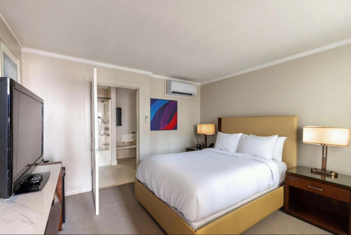 Downtown Dover Inn Bagian luar foto